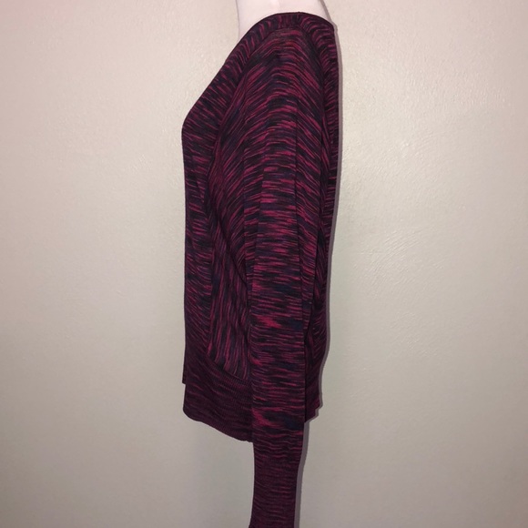 Batwing sweater size small - Picture 4 of 5